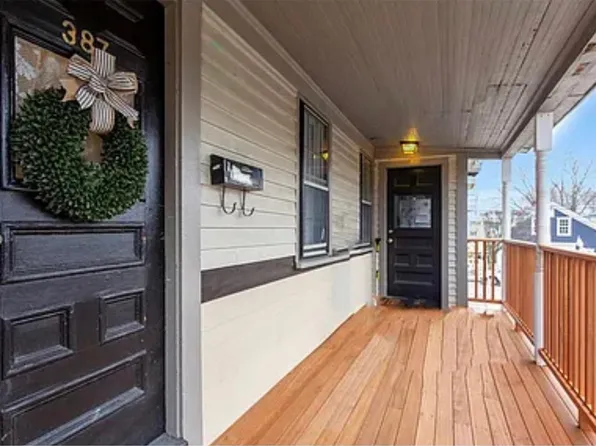 387 Main St #5, East Greenwich, RI 02818