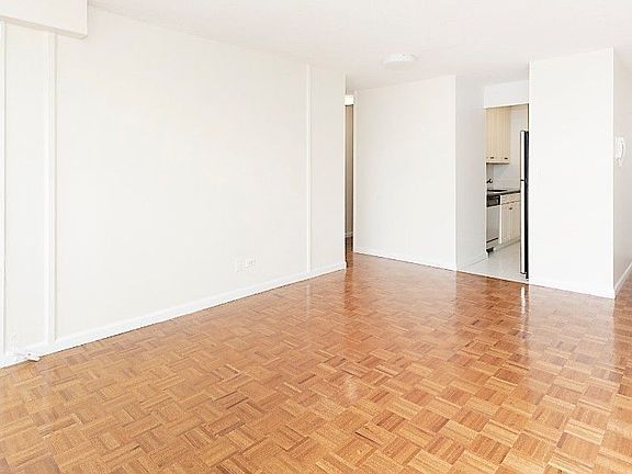 4th image of 175 W 87th St APT 13D