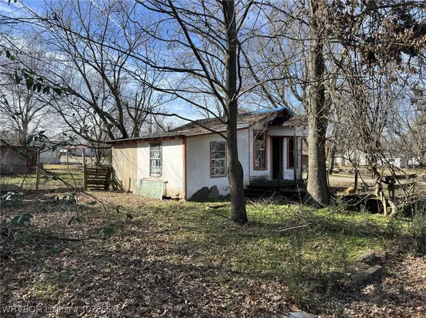 255 W State St, Magazine, AR 72943