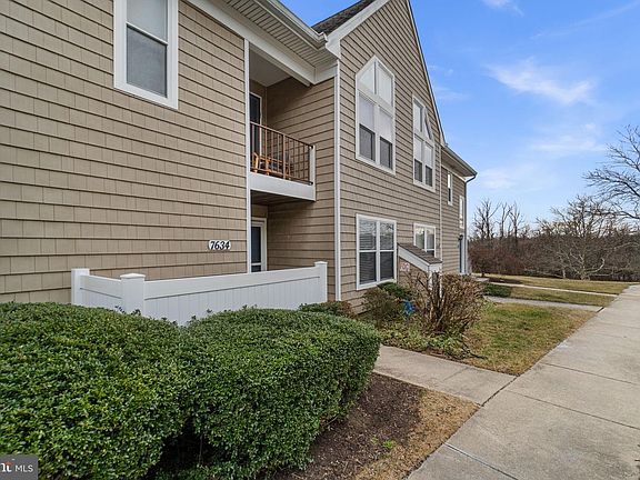3rd image of 7634 Stony Creek Ln