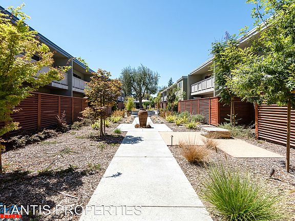 3rd image of 457 Acalanes Dr APT 12