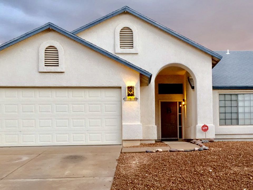 1st image of 10140 E Kensington Dr