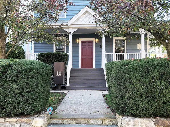 10 Haviland St APT D, Norwalk, CT 06854