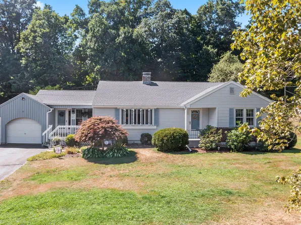 25 Aresco Drive, Middlefield, CT 06481