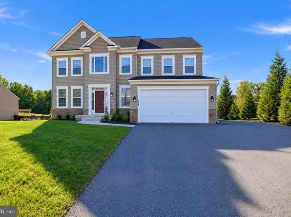 154 Hartwood Landing Ln, Fredericksburg, VA 22406