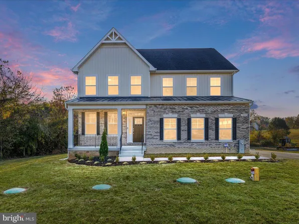 7001 Old Solomons Island Rd, Owings, MD 20736