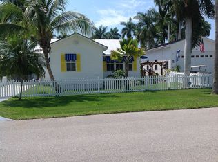 204 Allen Ave, Everglades, FL 34139