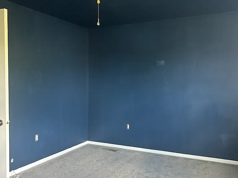 516 N Church St — Photo 12