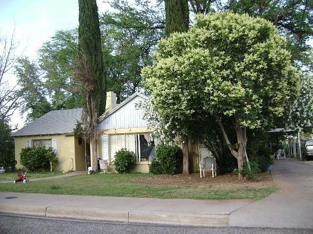 143 South 400 West St. George UT 