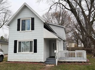 205 W Perry St, Durand, MI 48429