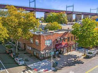 2401 23rd Ave, Astoria, NY 11105