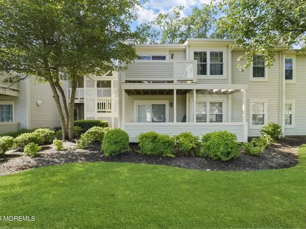 567 Applewood Court, Howell, NJ 07731