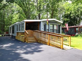 46 Leisure Way, Coventry, RI 02816