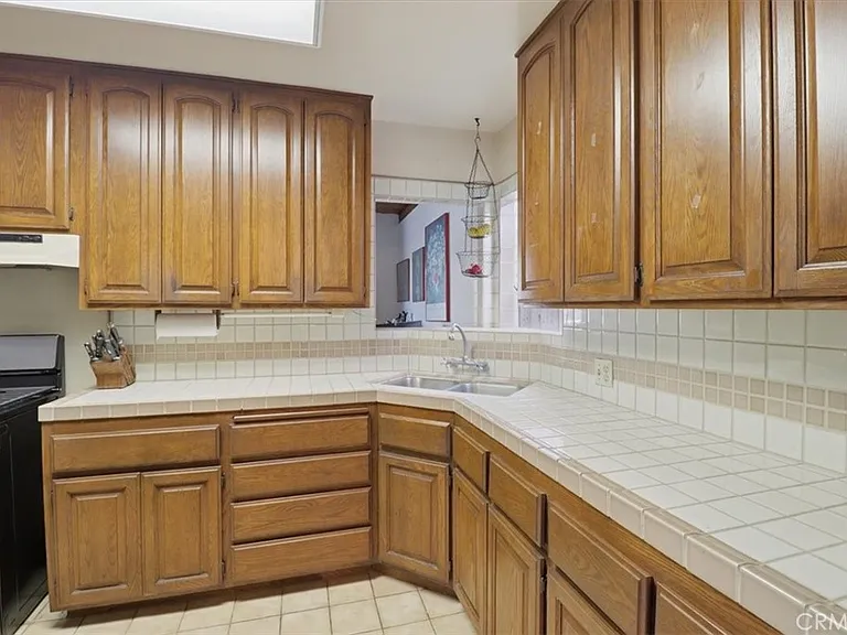 2103 Harriman Ln — Photo 19