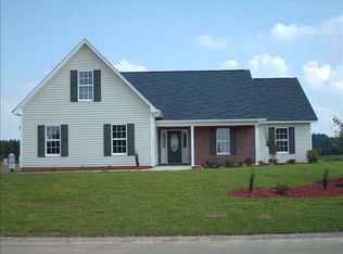 1505 Saint John Loop, Raeford, NC 28376