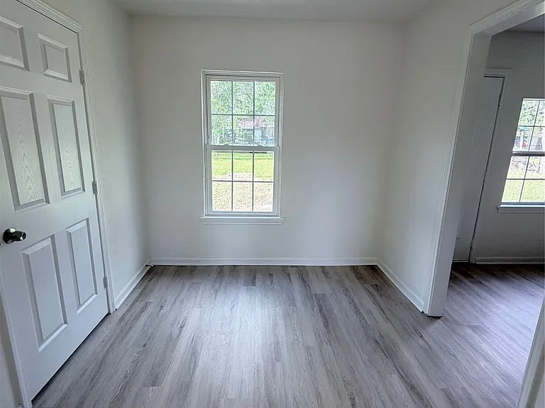 8837 Oak Knoll Ln — Photo 8