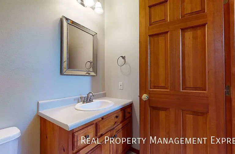 305 E Pine Lake Dr — Photo 25