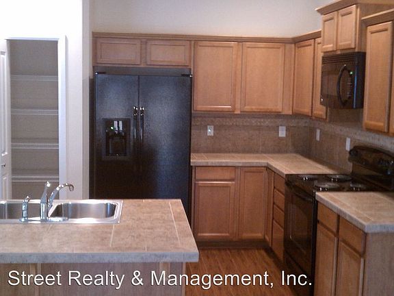 3rd image of 18301 73rd Avenue Ct E