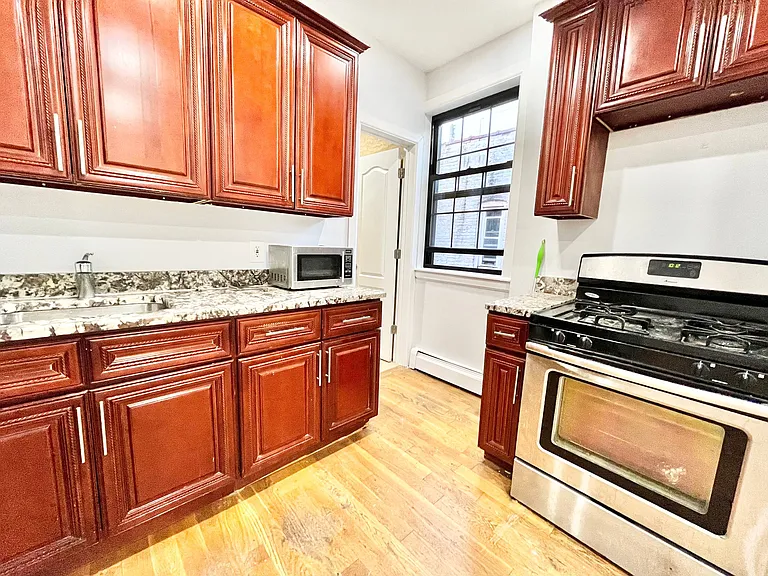 1926 Pacific St #3F — Photo 13