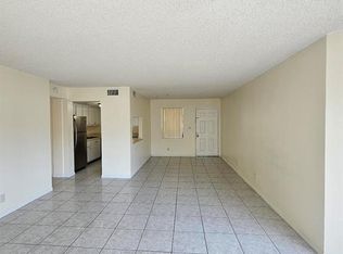 1880 N Congress Ave APT 310, West Palm Beach, FL 33401