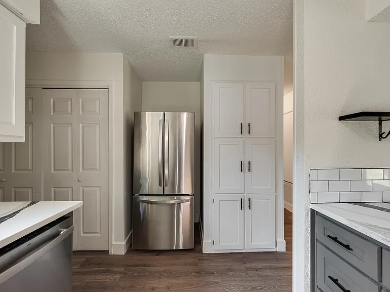 617 Harvest Hill St — Photo 6