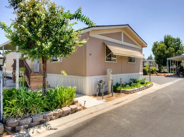 5541 E Tulare St Space 19, Fresno, CA 93727