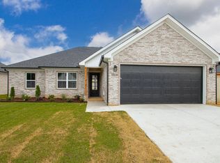 3868 Spencer Crossing Dr, Benton, AR 72019