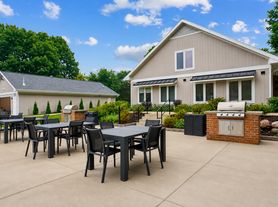 Country Meadows Apartments