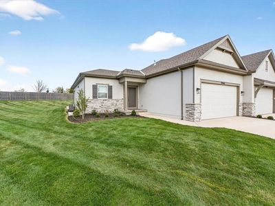 25064 W 94th Ter, Lenexa, KS, 66227