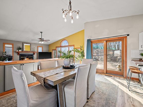 5th image of 1130 Green Tree ROAD