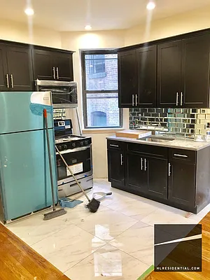 Rented by Highline Residential | media 10