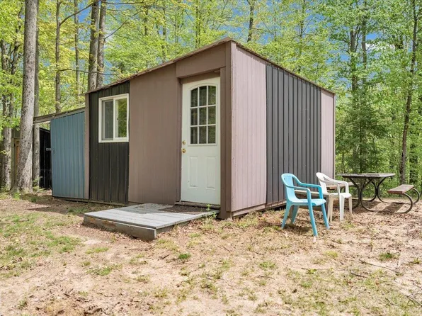 1475 E North Rose Cir, Lupton, MI 48635