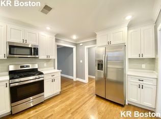 17 Nottinghill Rd #4, Brighton, MA 02135