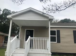 400 Carver Cir, Portsmouth, VA 23704