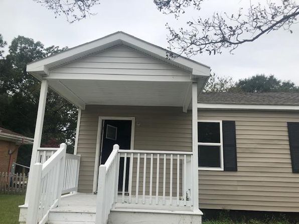 400 Carver Cir