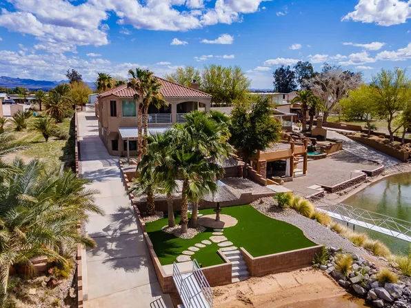 9967 S Dike Rd, Mohave Valley, AZ 86440