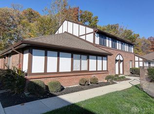 1821 Sheltering Tree Dr, Dayton, OH 45449