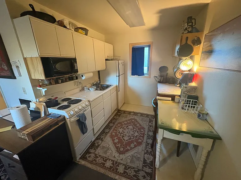 1200 Gregory Ln #1210 — Photo 5