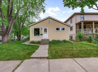 1006 Burgess St, Saint Paul, MN 55103