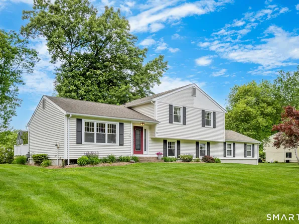 6 Boysen Drive, Bloomfield, CT 06002
