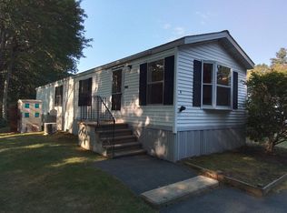 4 Reagan St, Epsom, NH 03234
