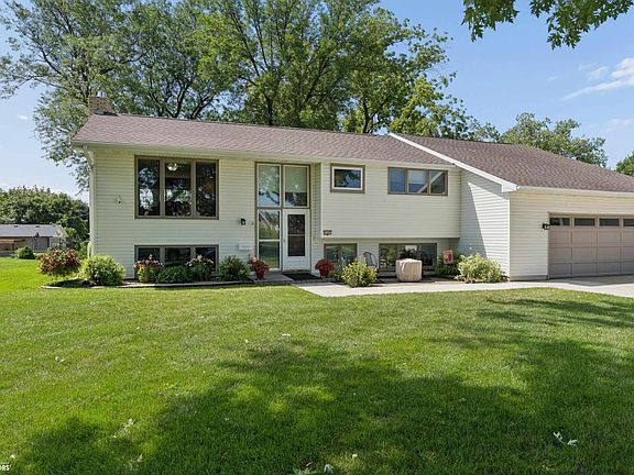 2nd image of 1703 1st Ave N