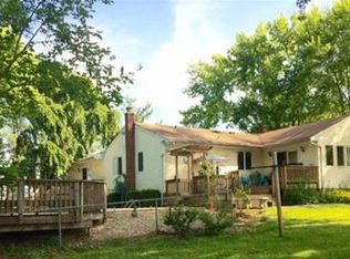 140 Iron Ore Rd, Manalapan, NJ 07726