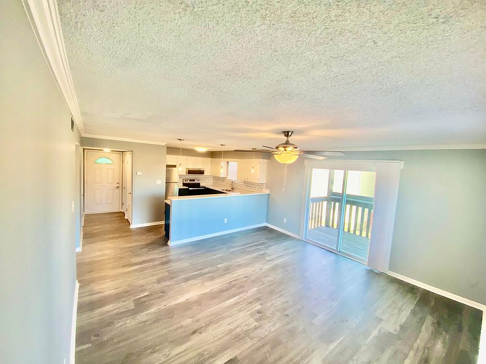1st image of 1349 Bayville Ct APT 3