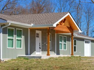 1809 Fairfield Rd, Westmoreland, TN 37186