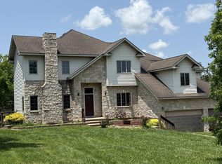 1043 Rock Rd, Mansfield, MO 65704