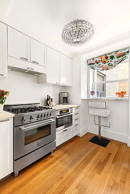 Sold by Compass | media 5