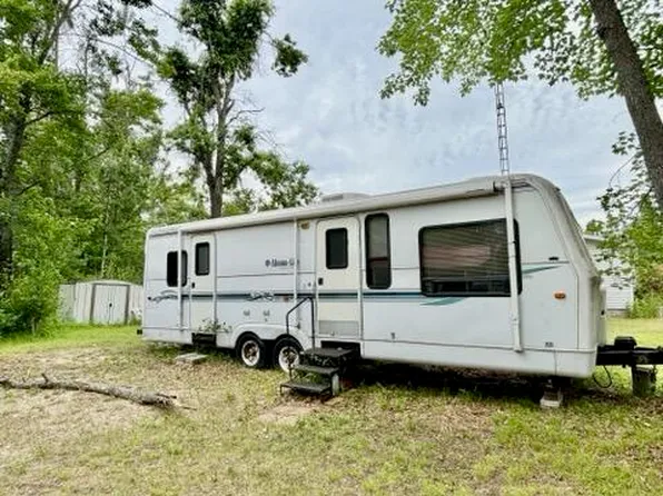 5207 Townline Rd, Lewiston, MI 49756