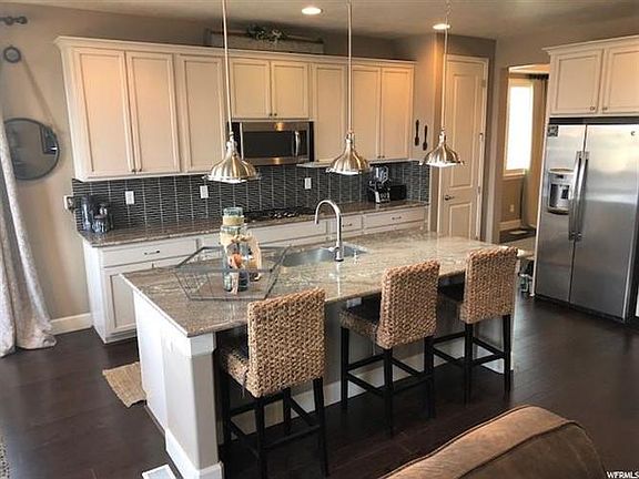 3rd image of 5641 W Yukon River Ln