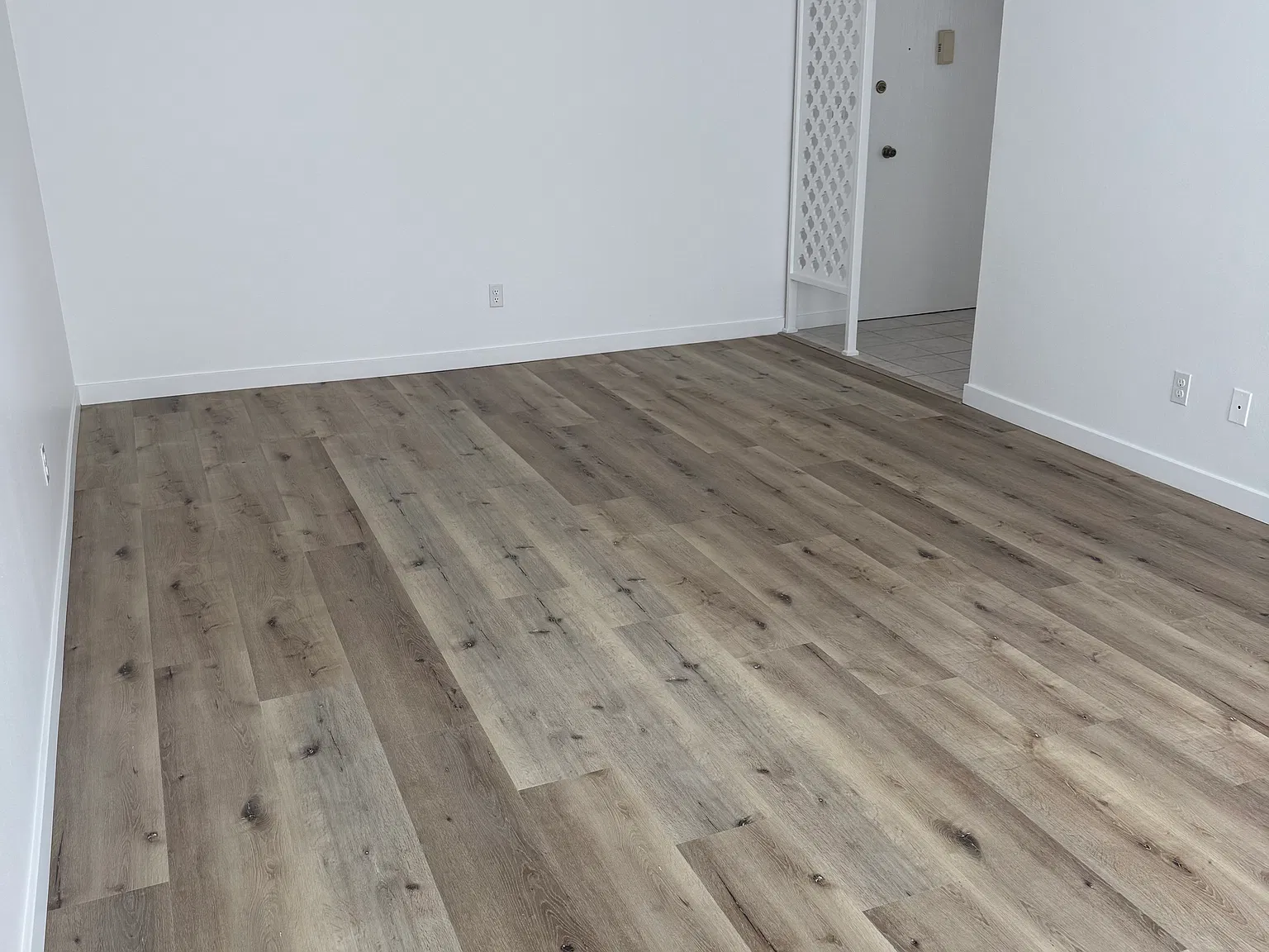 Spencer Apartments LLC — Photo 4
